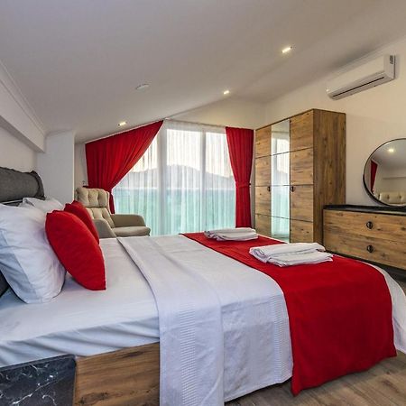 Bella- 4 Bedroom Holiday Villa In Oludeniz Фетие Екстериор снимка