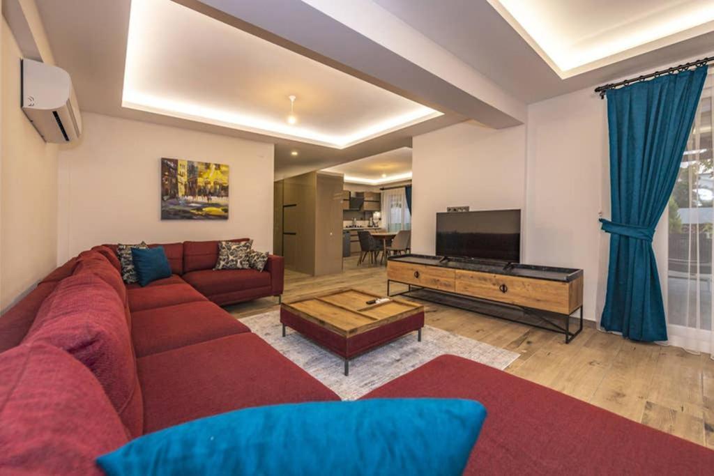 Bella- 4 Bedroom Holiday Villa In Oludeniz Фетие Екстериор снимка