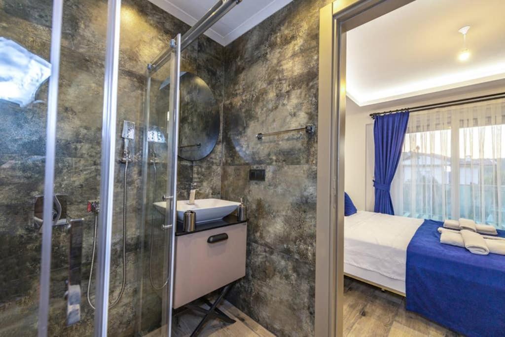 Bella- 4 Bedroom Holiday Villa In Oludeniz Фетие Екстериор снимка